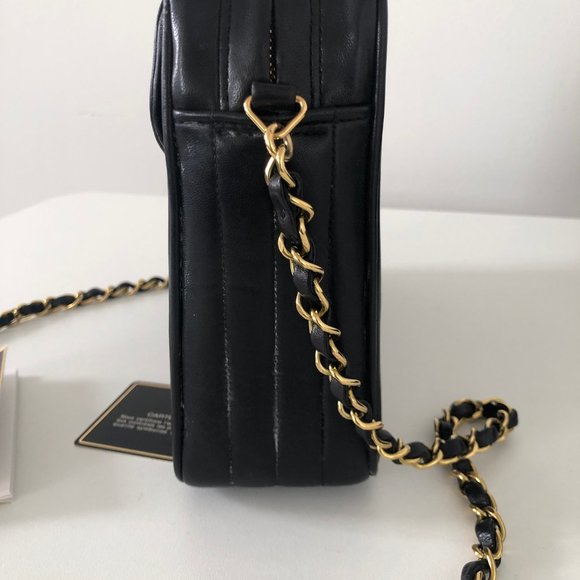 RARE Authentic CHANEL Black Flap Purse Camera Bag - Picture 5 of 9